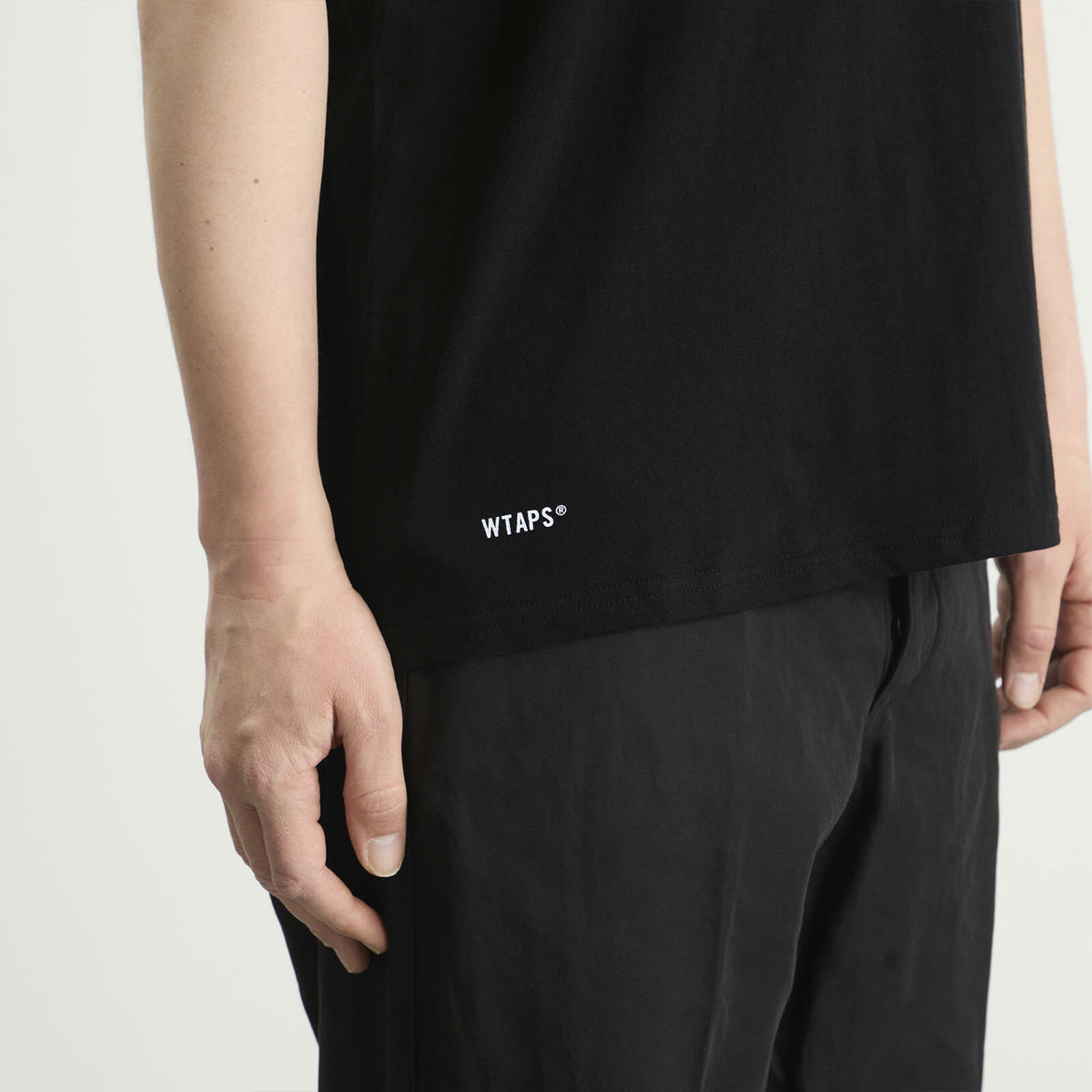 WTAPS Men's Skivvies 3-Pack T-Shirt in Black