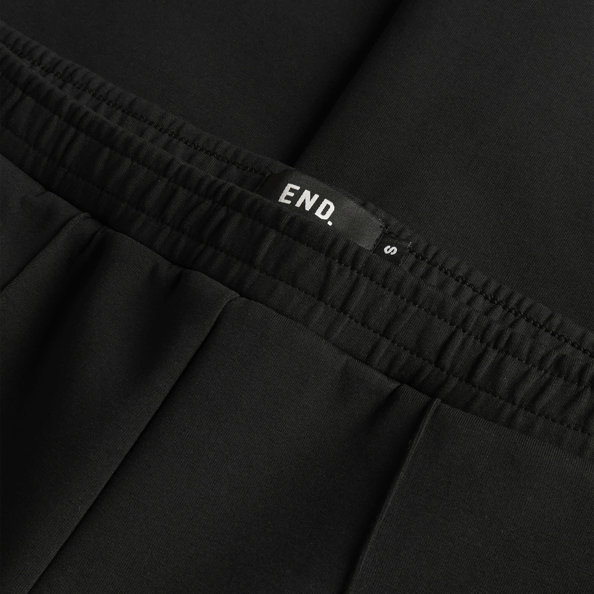 END. Women's Compact Trackpant in Black