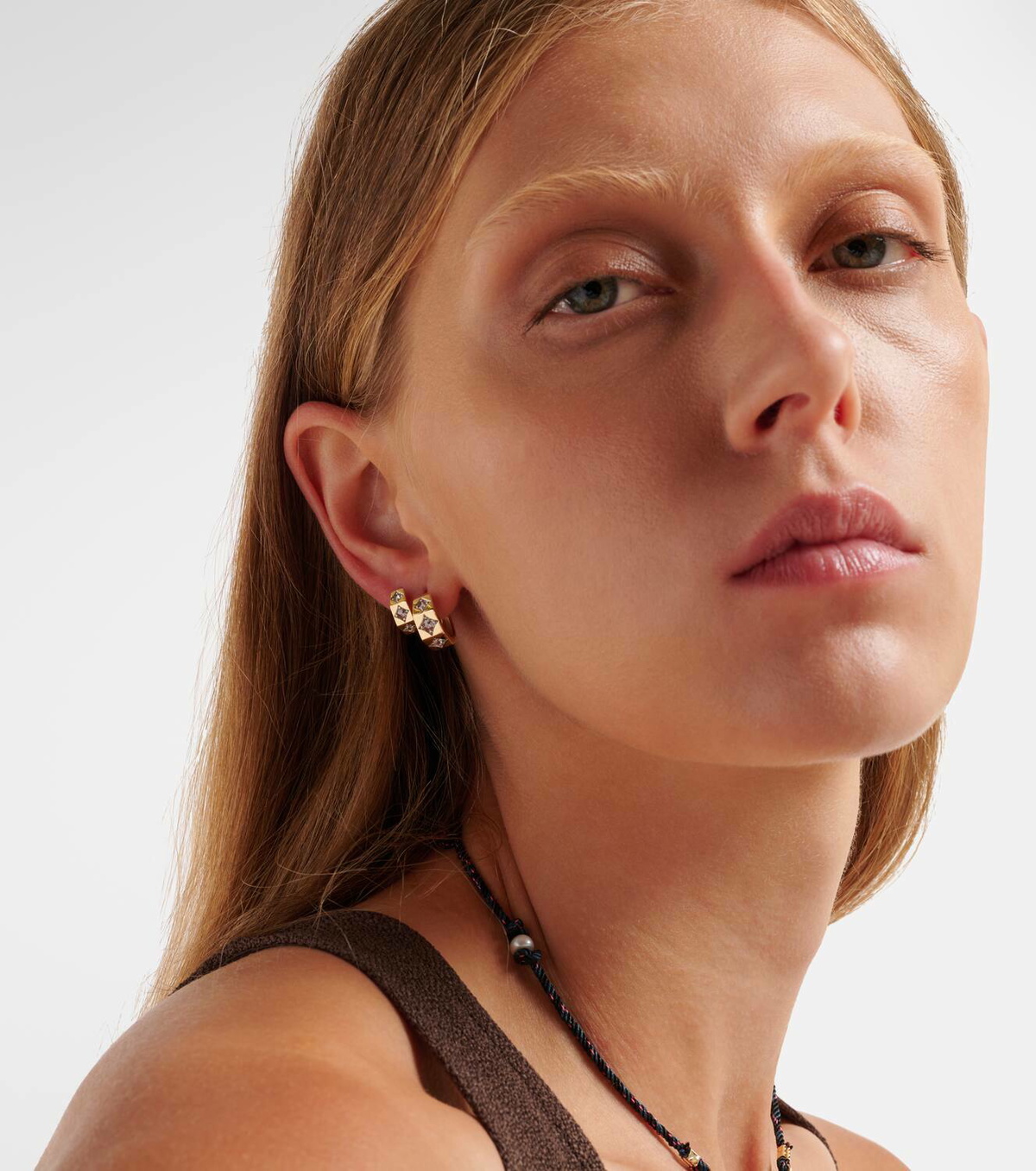 Marie Lichtenberg Ecrou Medium 18kt gold single hoop earring with diamonds
