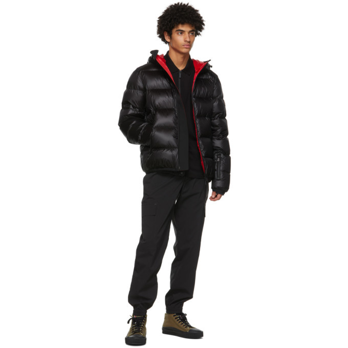 Moncler Grenoble: Black Down Hintertux Puffer Jacket