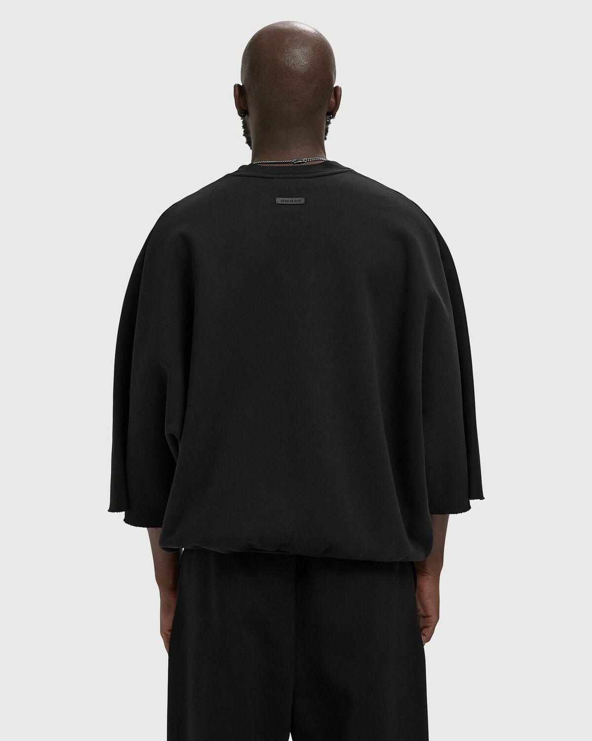 CUT SLEEVE SWEATSHIRT