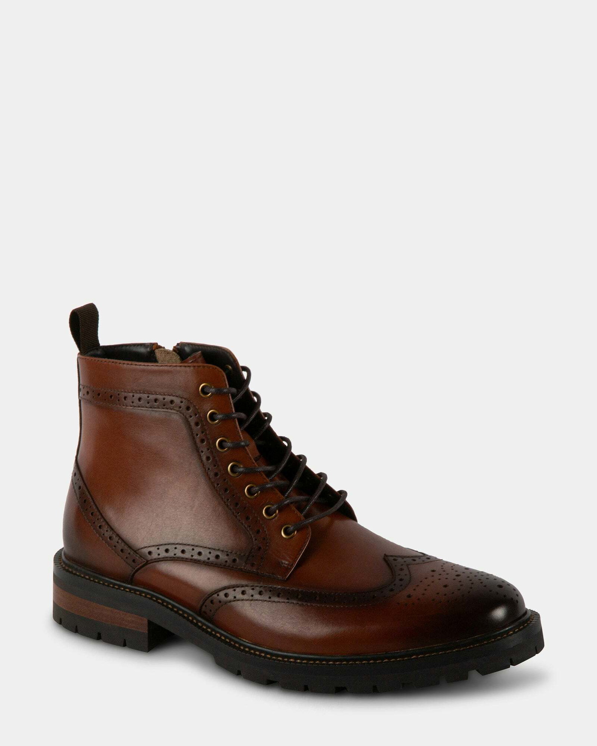 Steve Madden Santos Boots in Tan