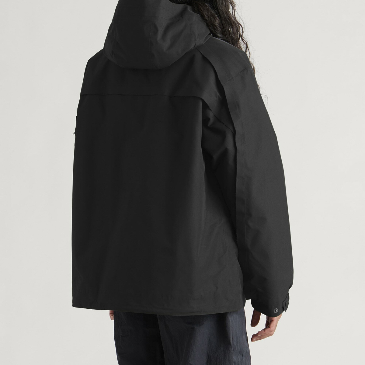 Y-3 Men's GTX Padded Hooded Jacket. in Black