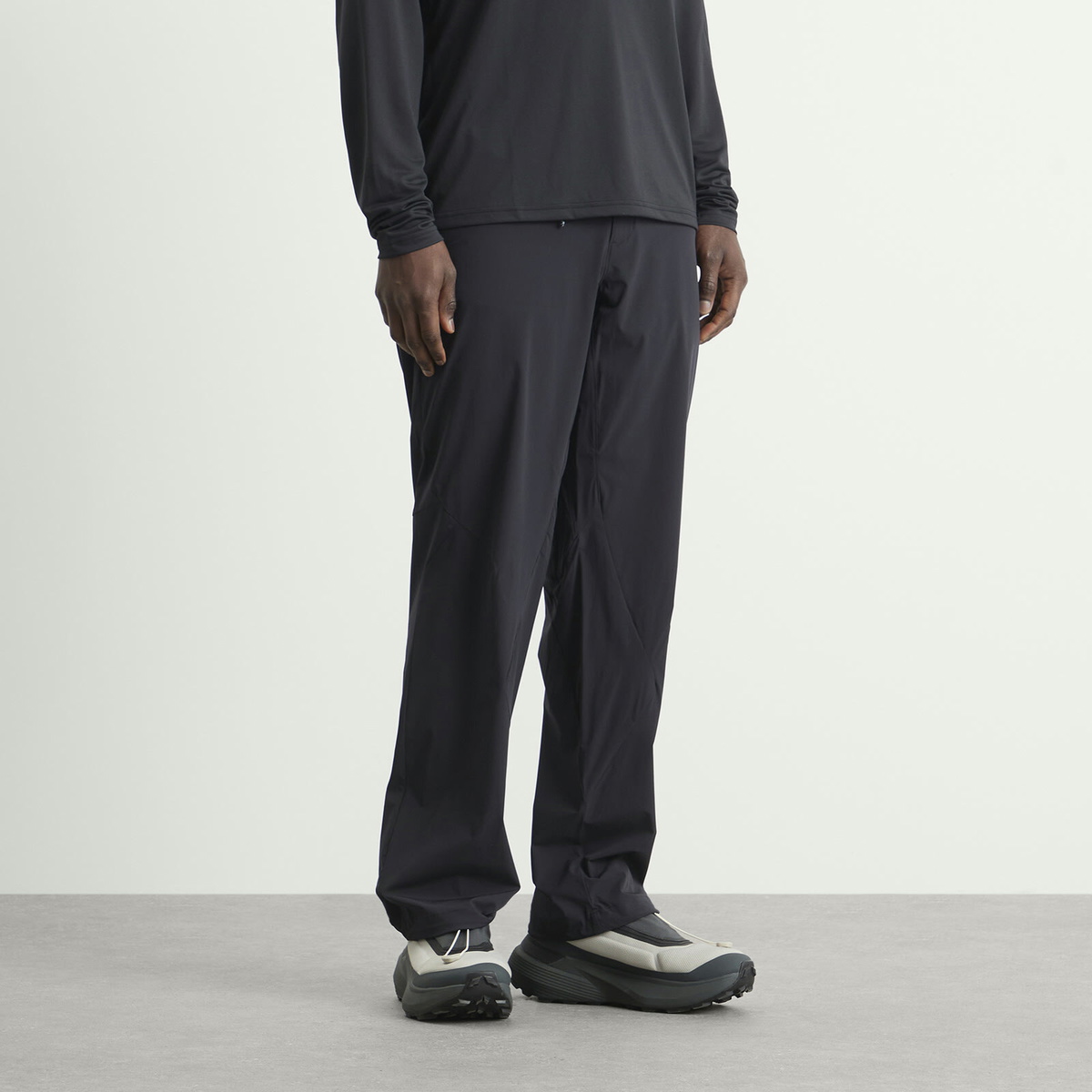 Hiking Patrol Men's x Mammut Light Trousers in Black