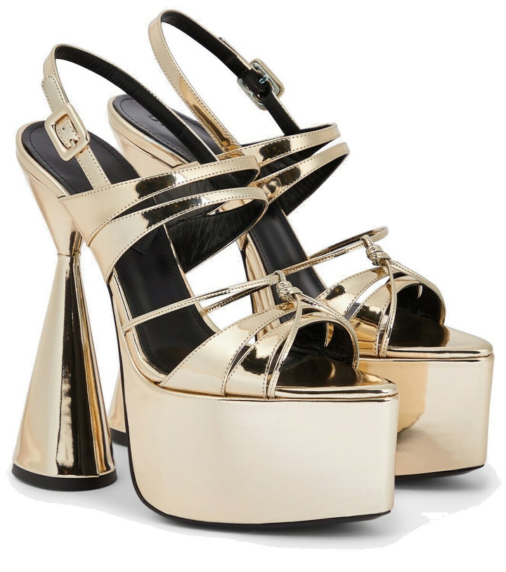 Photo: D'Accori Belle metallic leather platform sandals