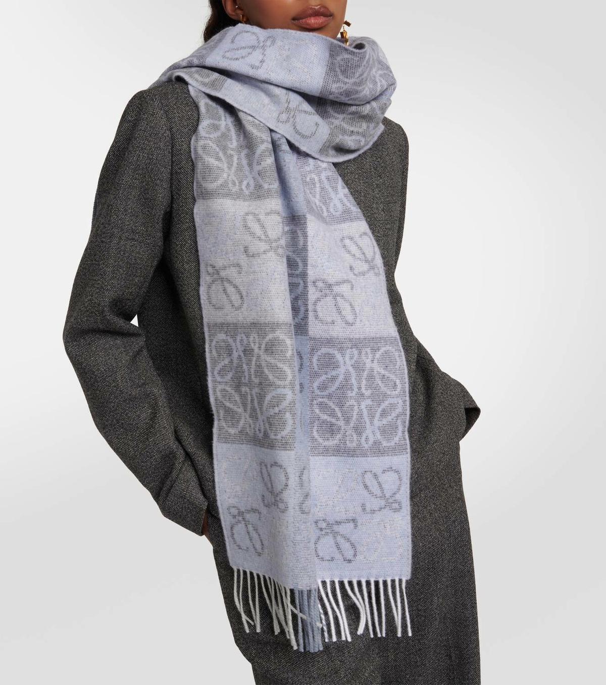 Loewe Anagram Wool And Cashmere Scarf Loewe Loewe Anagram Wool And Cashmere Scarf Loewe