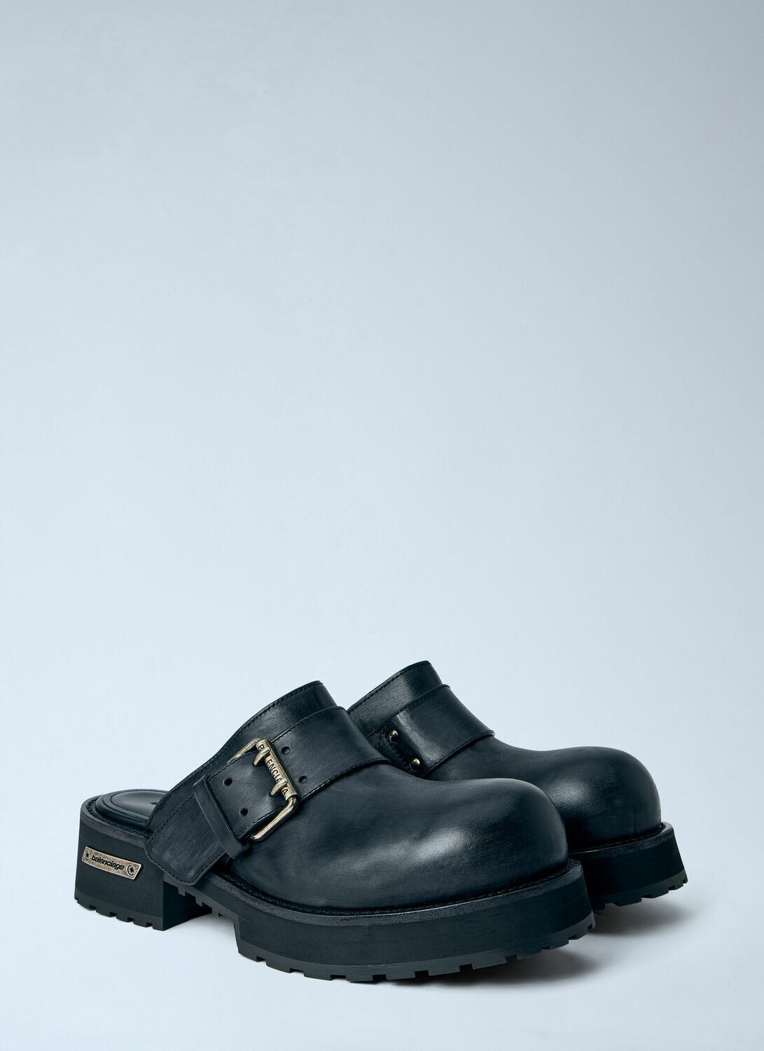 Balenciaga Venom Wurn-Out Mules