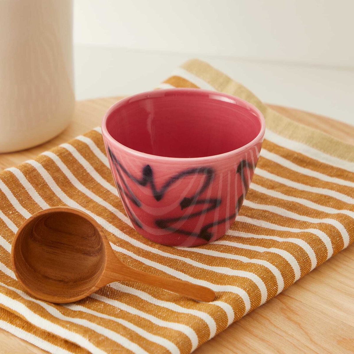 Frizbee Ceramics Supper Cup In Roses Pizza Frizbee Ceramics