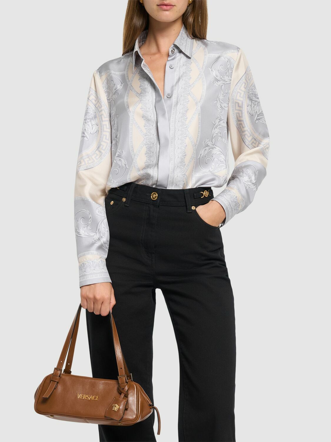 関税負担なし！ VERSACE(ベルサーチ)  レザーミュール nm_4917060_100189_m
