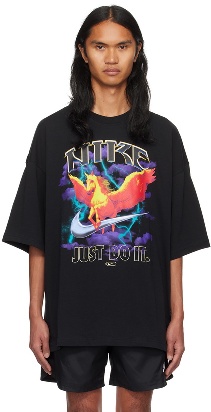 Photo: Nike Black Printed T-Shirt