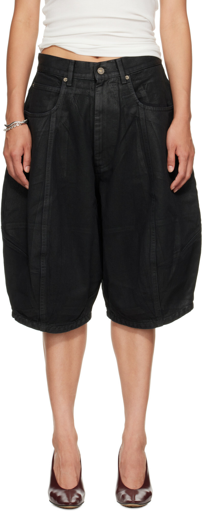 LU'U DAN Black Puffa Shorts