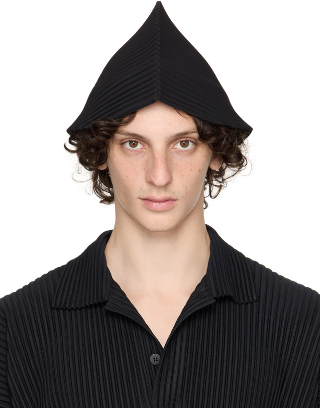 Photo: HOMME PLISSÉ ISSEY MIYAKE Black 'A Piece of Mobile' Hat