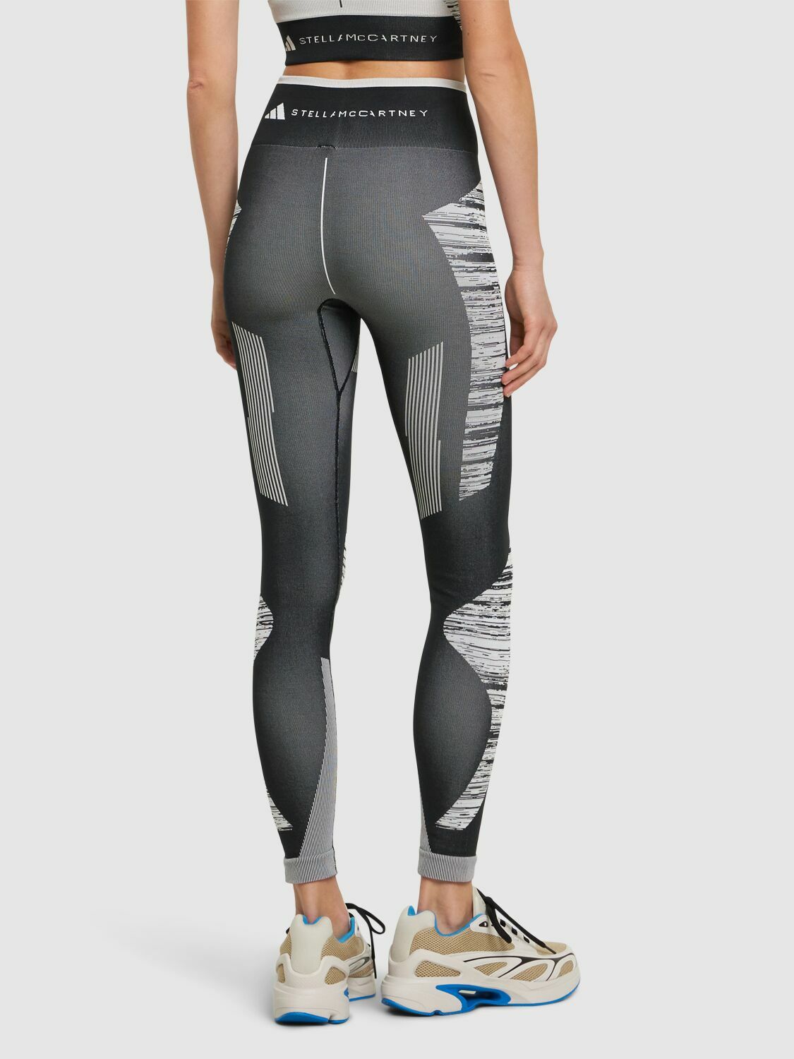 ADIDAS BY STELLA MCCARTNEY - True Strength Recycled Poly