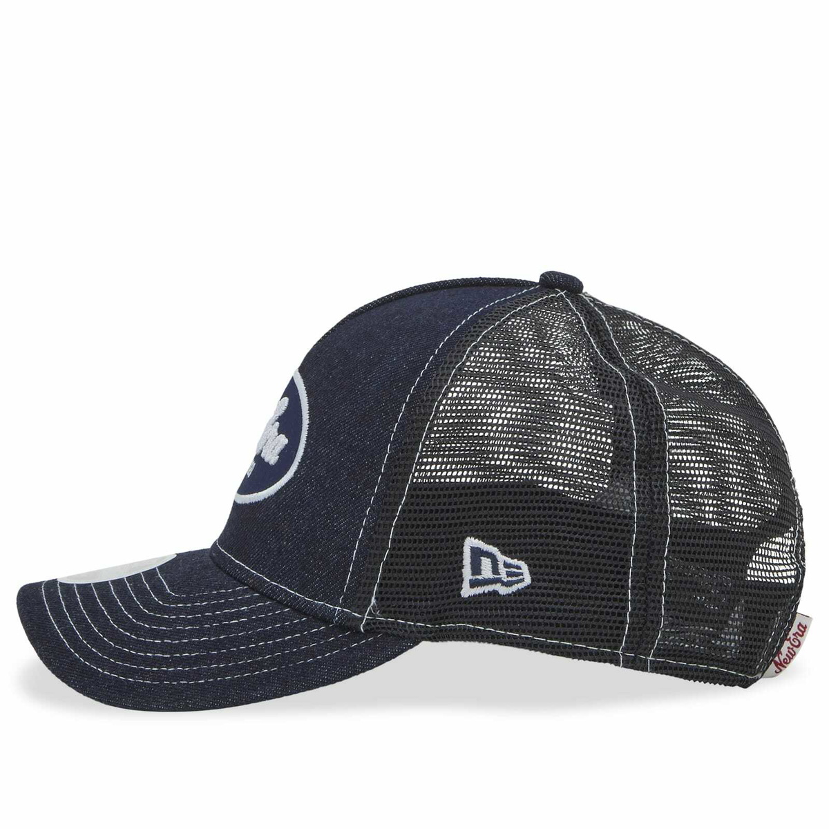New Era 9Forty Adjustable Trucker Cap in Navy 