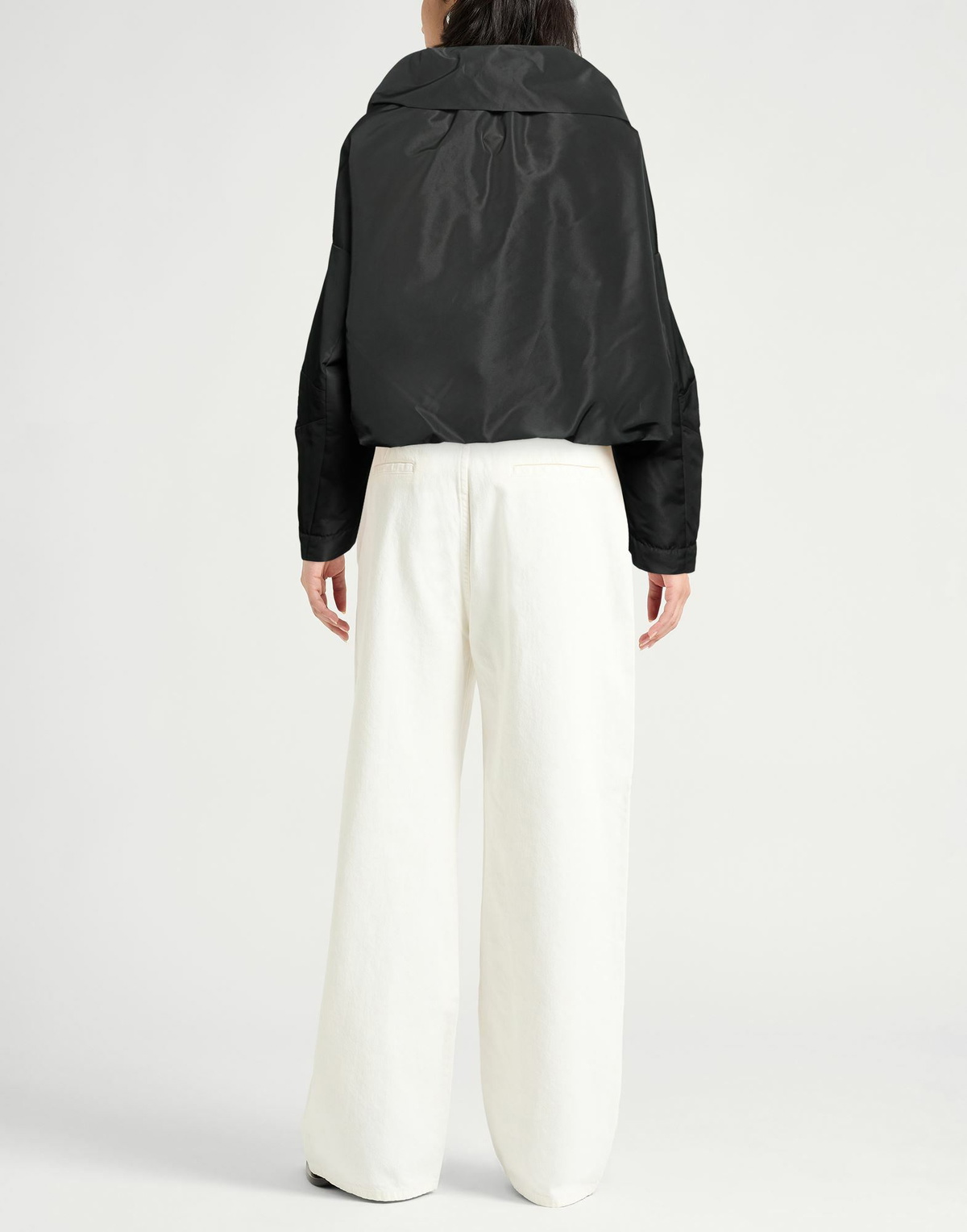 Khrisjoy Womens Jacket in Black