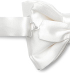 TOM FORD - Pre-Tied Silk-Satin Bow Tie - Men - White