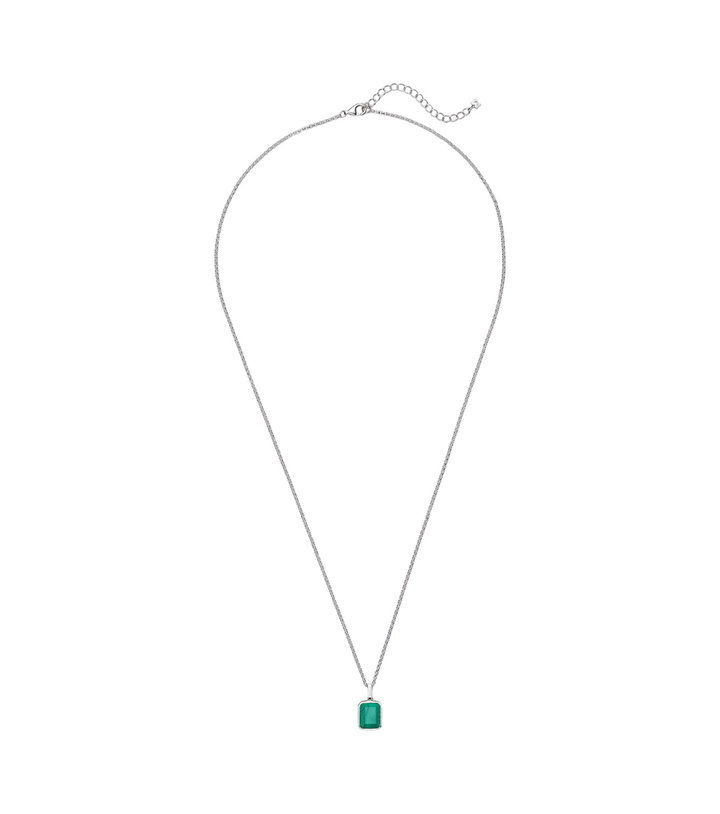 Photo: Mateo Sterling silver pendant necklace with malachite