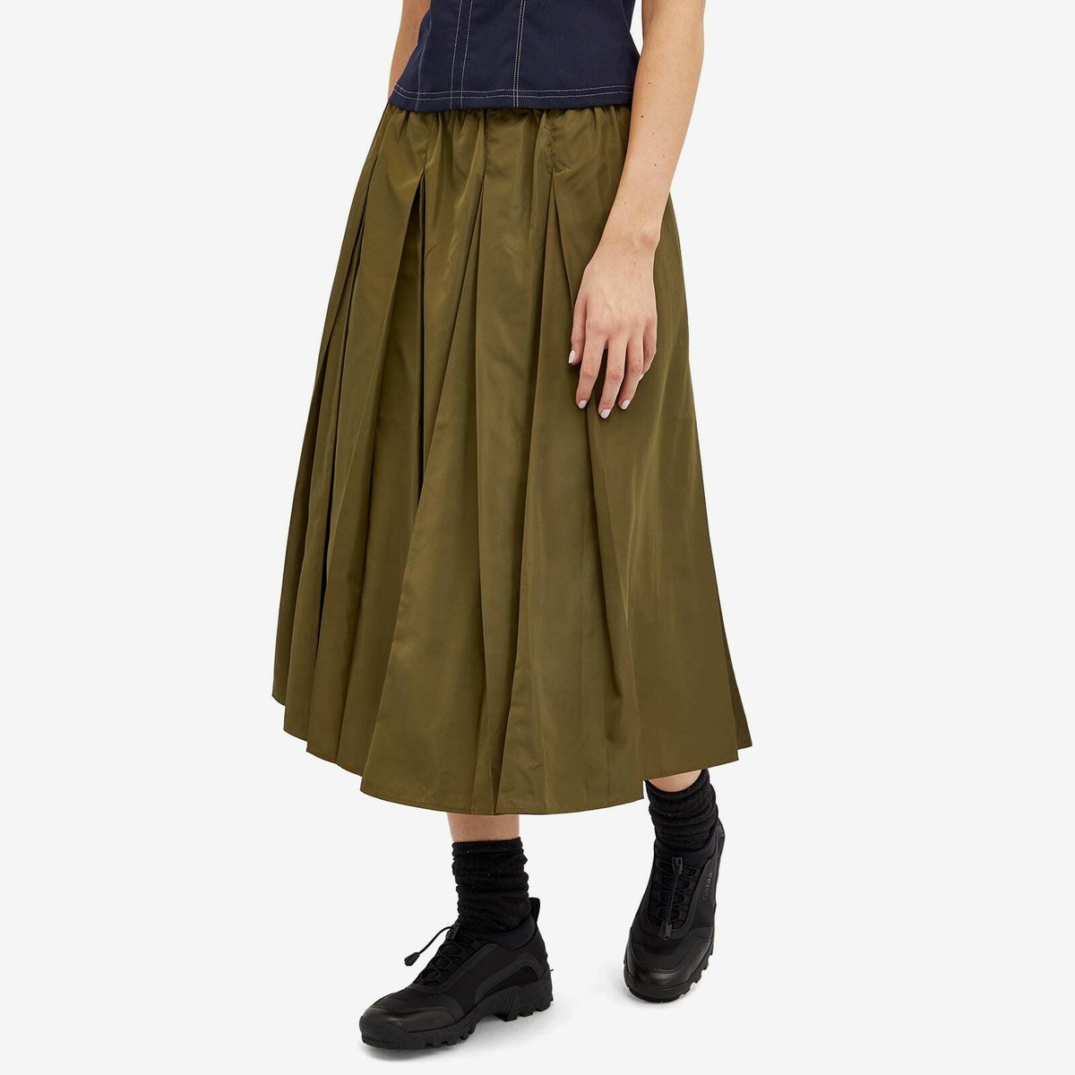 Wood Wood Women's Delfina Tech Midi Skirt in Pitch-Dark