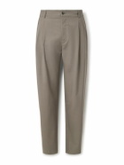 De Bonne Facture - Straight-Leg Pleated Linen Trousers - Green