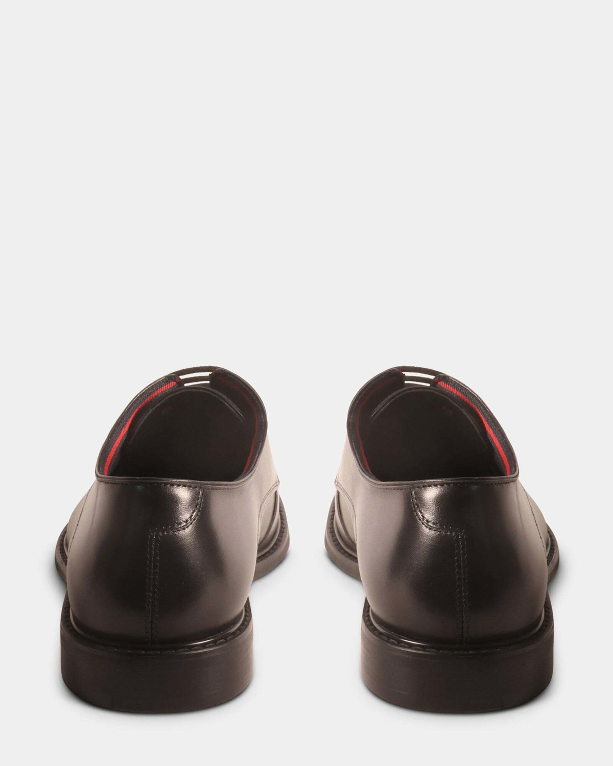 Steve Madden Estevio Dress Shoes in Black
