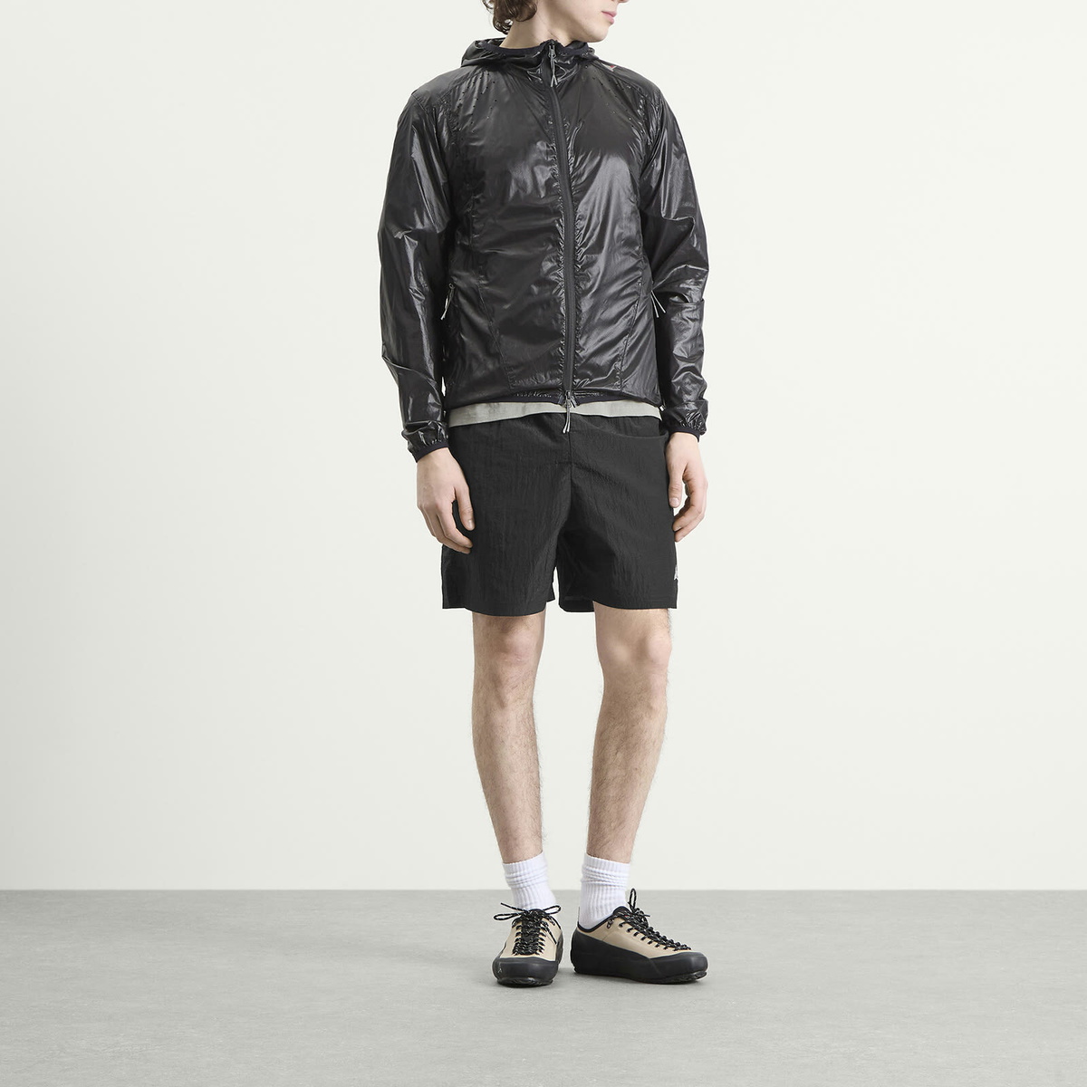 ROA Men's Helder 5 Inch Shorts in Black