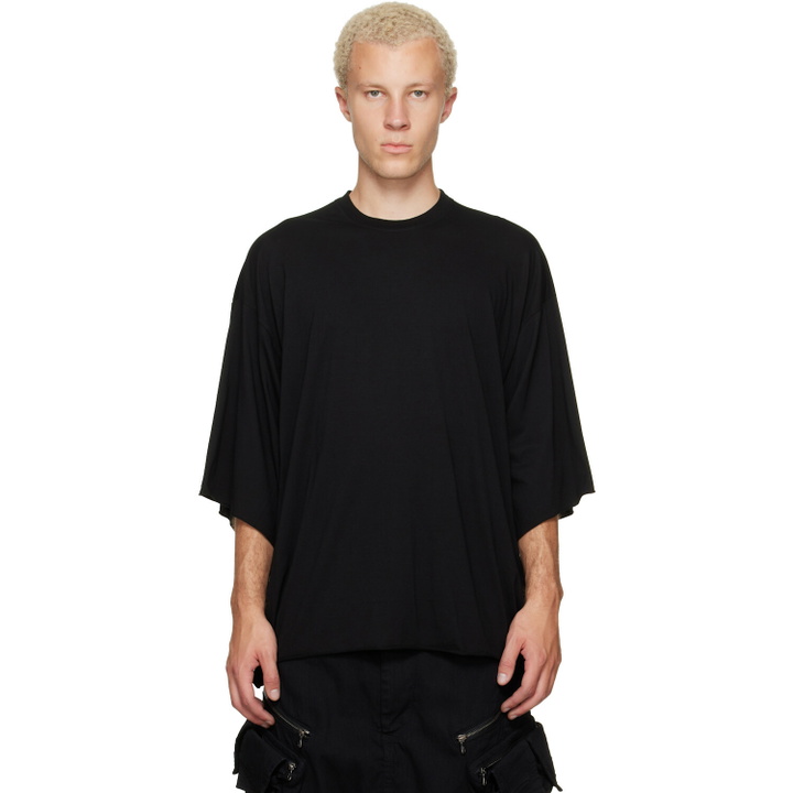 Photo: Julius Black Over T-shirt