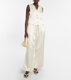 CO - V-neck vest