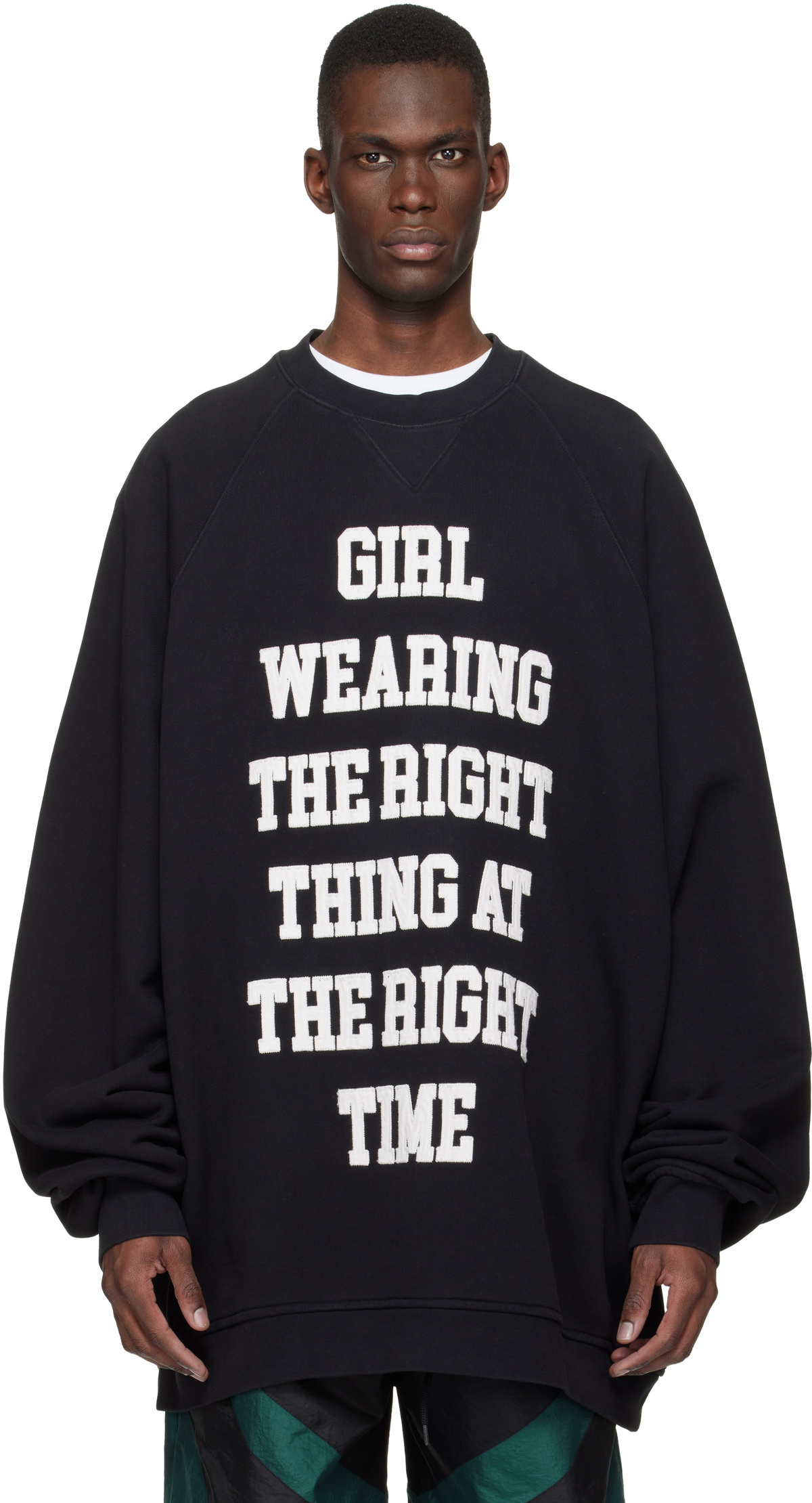 VAQUERA Black Oversized Sweatshirt