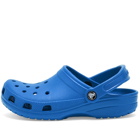 Crocs Classic Clog in Blue Bolt