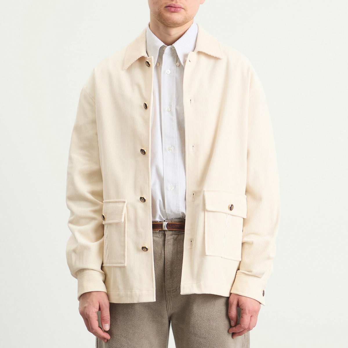 Drôle de Monsieur Men's Drole De Monsieur Corduroy Overshirt in Ecru