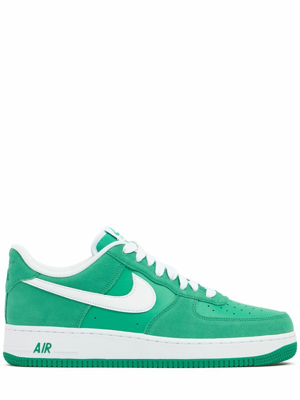 Photo: NIKE Air Force 1 '07 Lv8 Sneakers