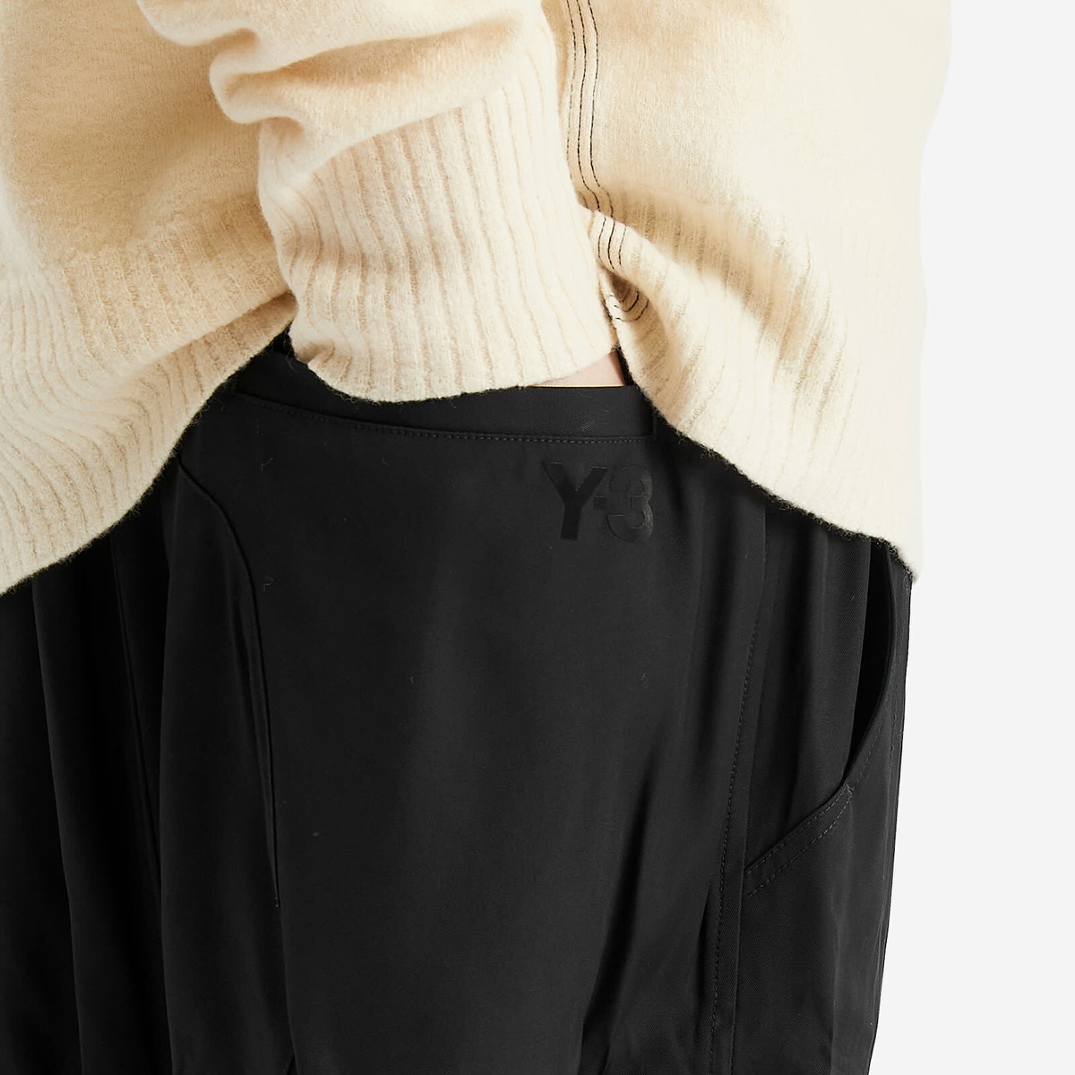 Y-3 Men's Cargo Joggers in Black