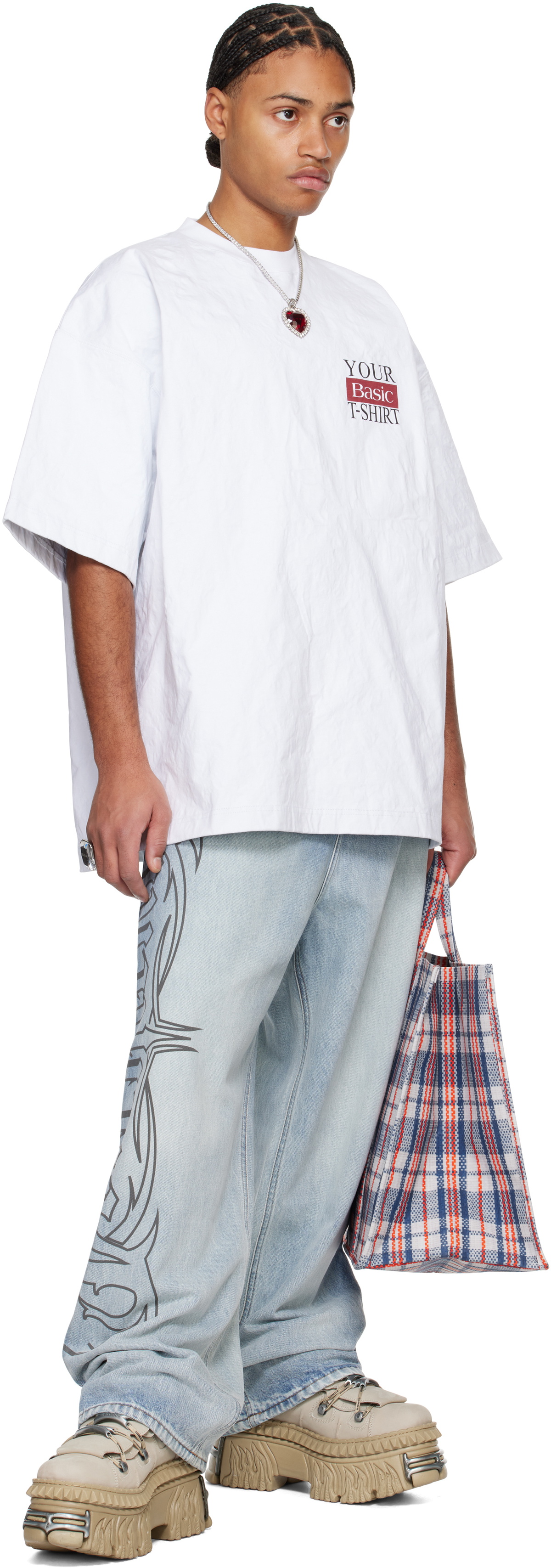 【VETEMENTS】ホワイト lized Wrinkled Your Basic Tシャツ White Metalized Wrinkled 'Your Basic' T-shirt by VETEMENTS