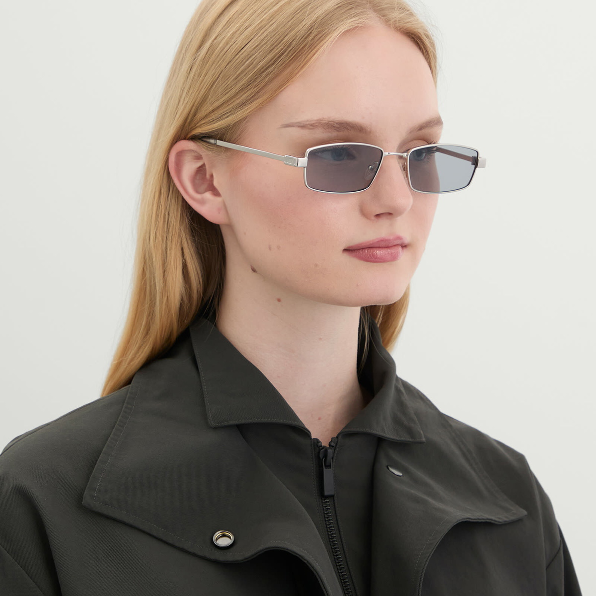 Le Specs Bizarro Sunglasses in Silver/Smoke Tint 