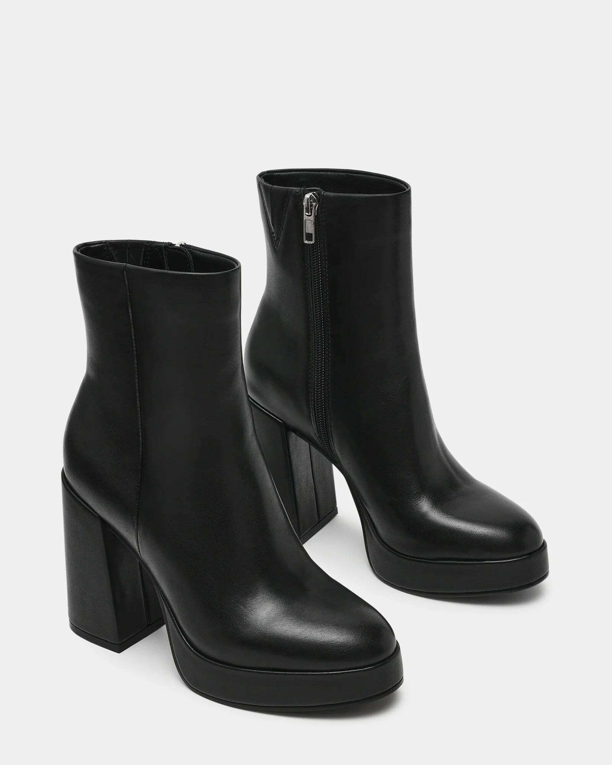 Steve Madden Tyra Booties in Black