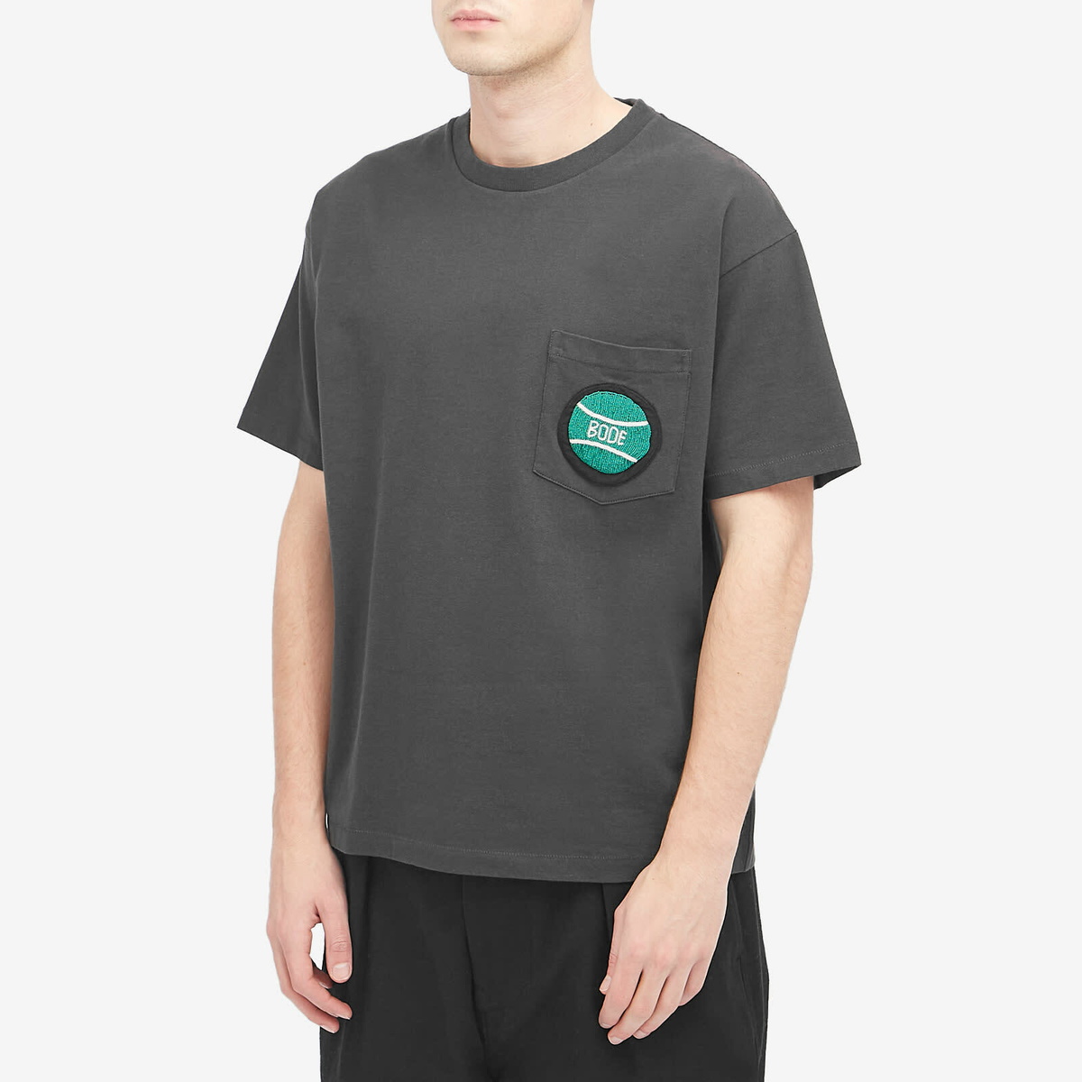 ☆夏におすすめ！☆ BODE SPORTSMAN PATCH POCKET T-SHIRT BODE Men's Game Point Pocket T-Shirt in Black Bode