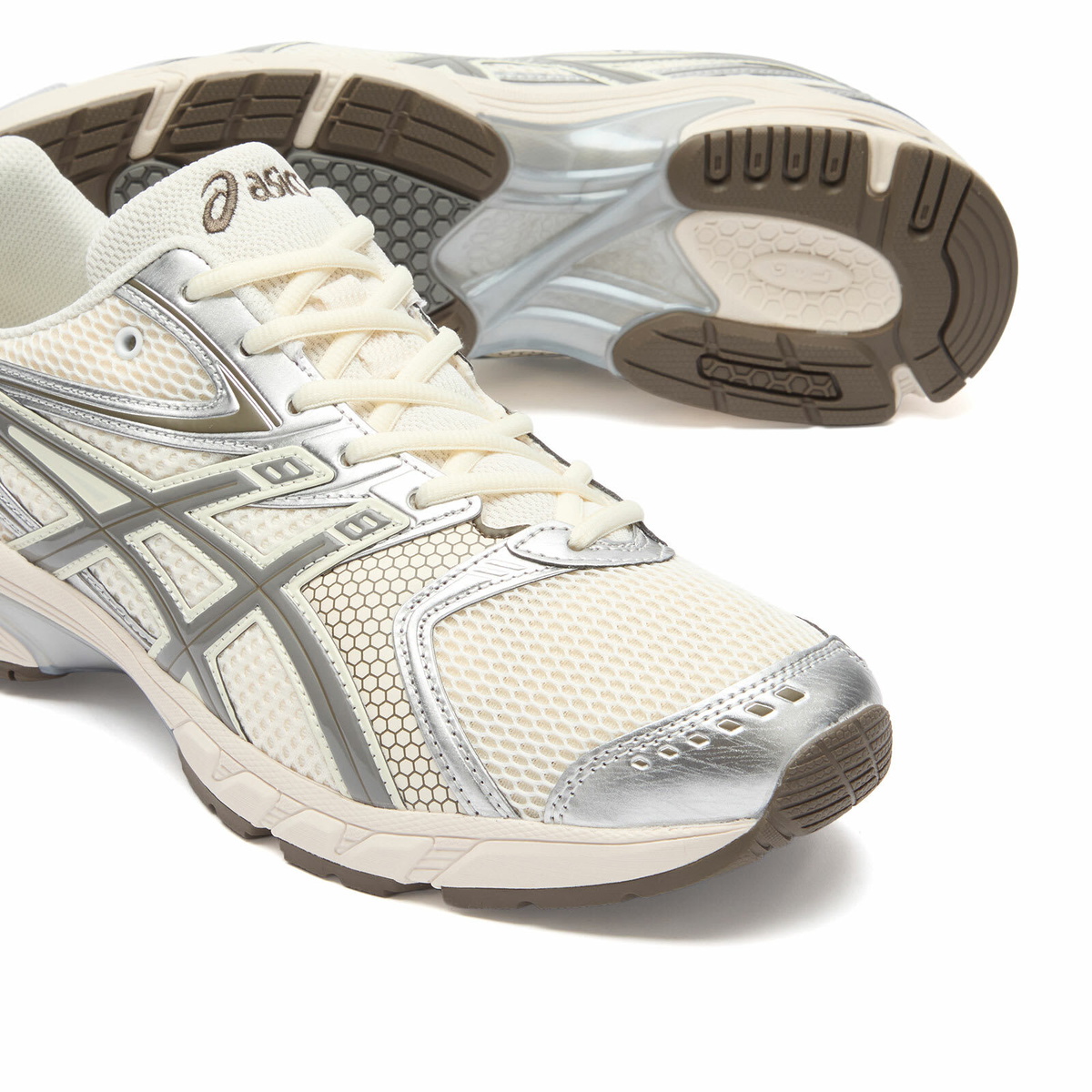 Asics Gel-DS Trainer 14 Sneaker in Cream/Clay