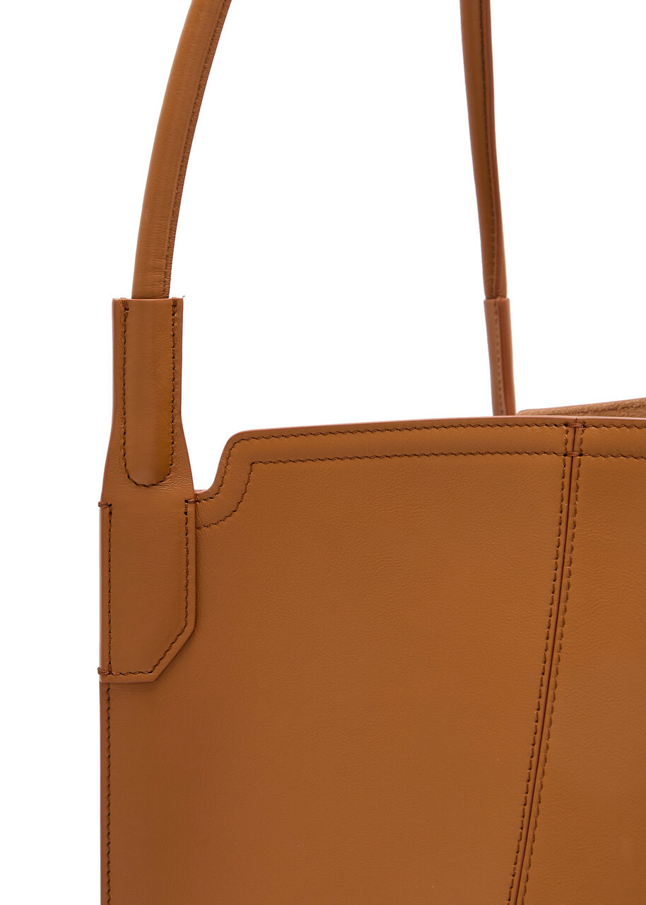 Victoria Beckham Victoria Small Panelled Leather Tote - Tan - One Size