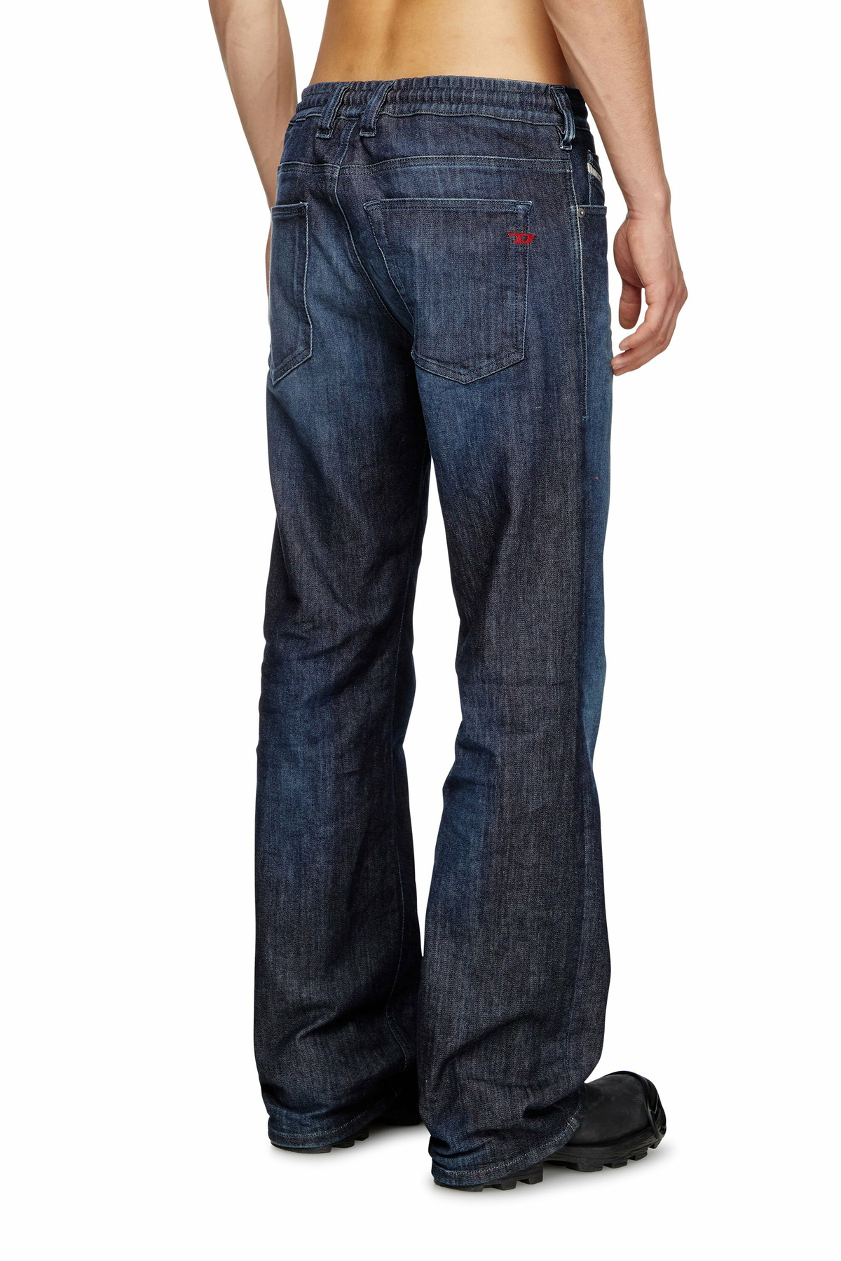 Diesel Relaxed 2080 D-Reel Joggjeans - Jeans Mens in Blue Diesel