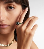 Suzanne Kalan One Of A Kind 18kt gold ring with pearl and emeralds