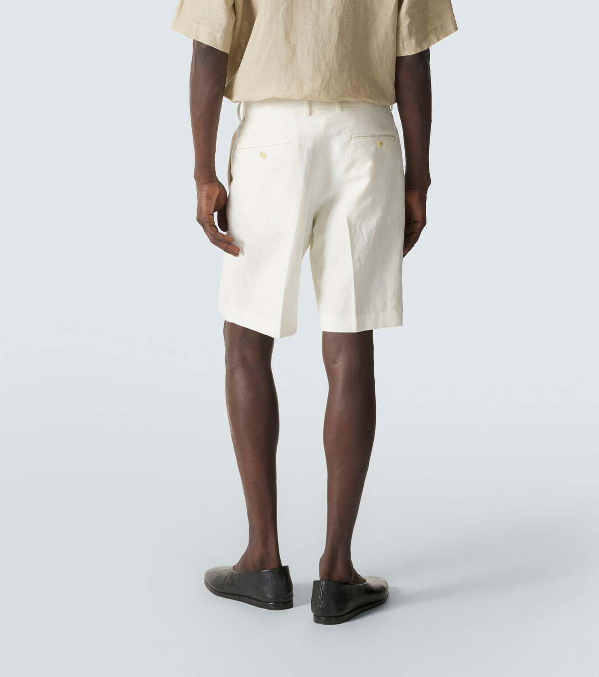 Auralee Pleated wool, cotton, and linen shorts Auralee