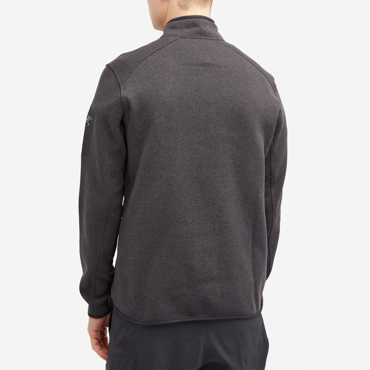 Arc'teryx Men's Arcteryx Covert 1/2 Zip Fleece Jacket in Black Heather