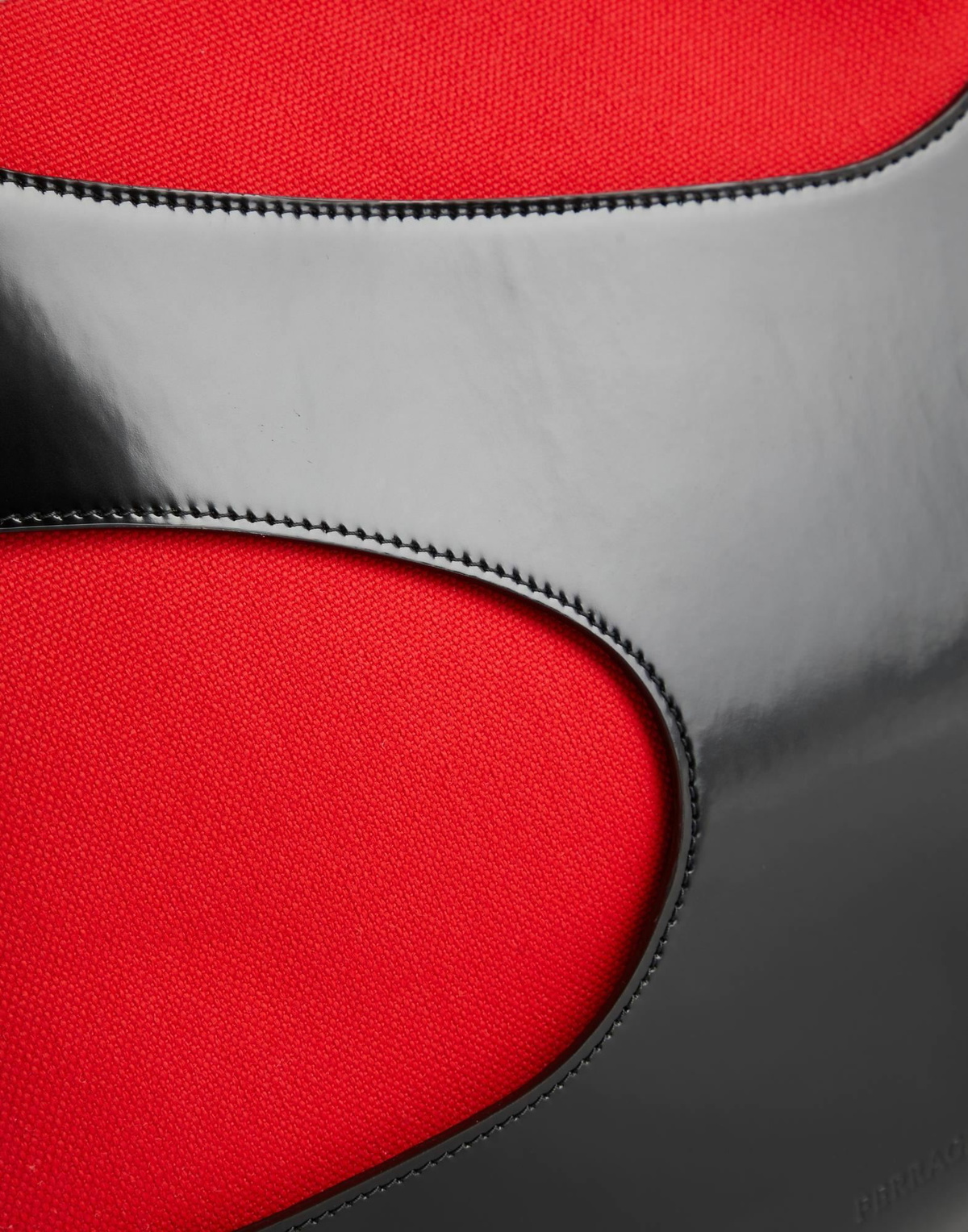 Ferragamo Womens Shoulder bag in Red