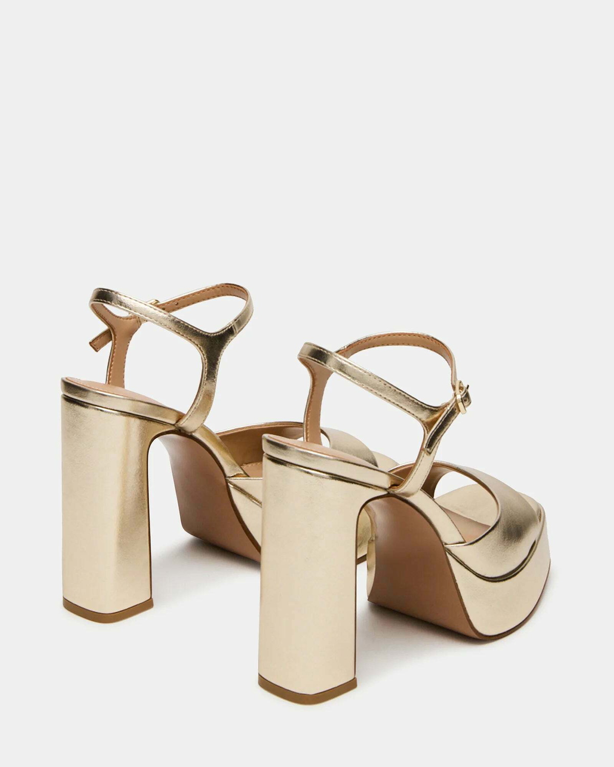 Steve Madden Liandra Heels in Gold