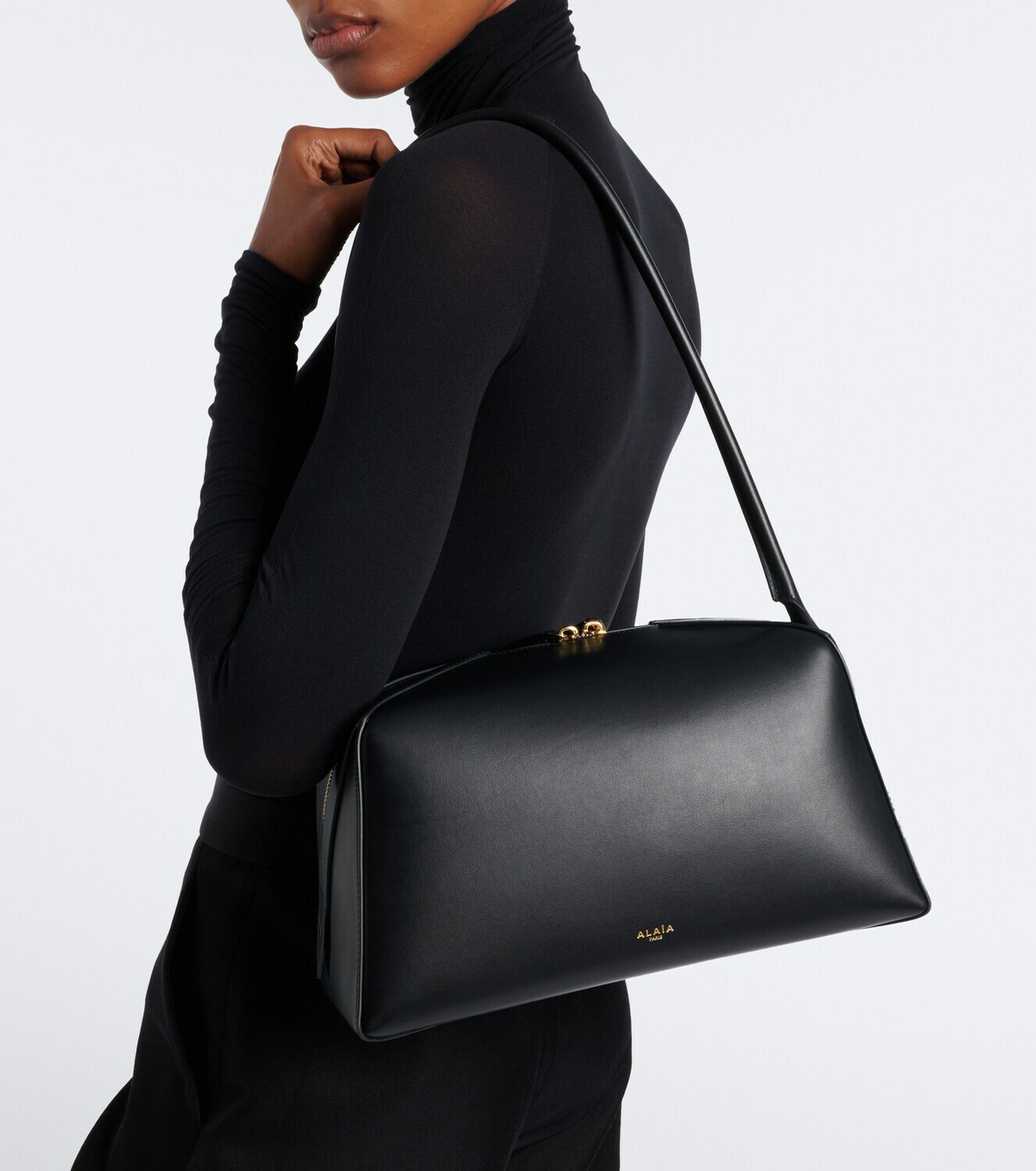 Alaïa Le Bouledogue Medium leather tote bag