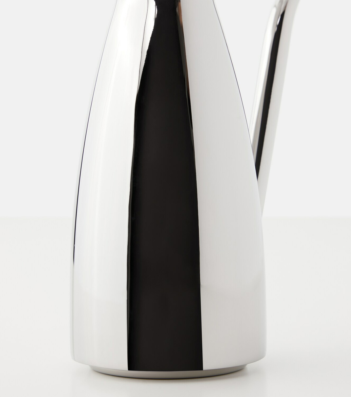 Georg Jensen Alfredo stainless steel oil bottle by Alfredo Häberli