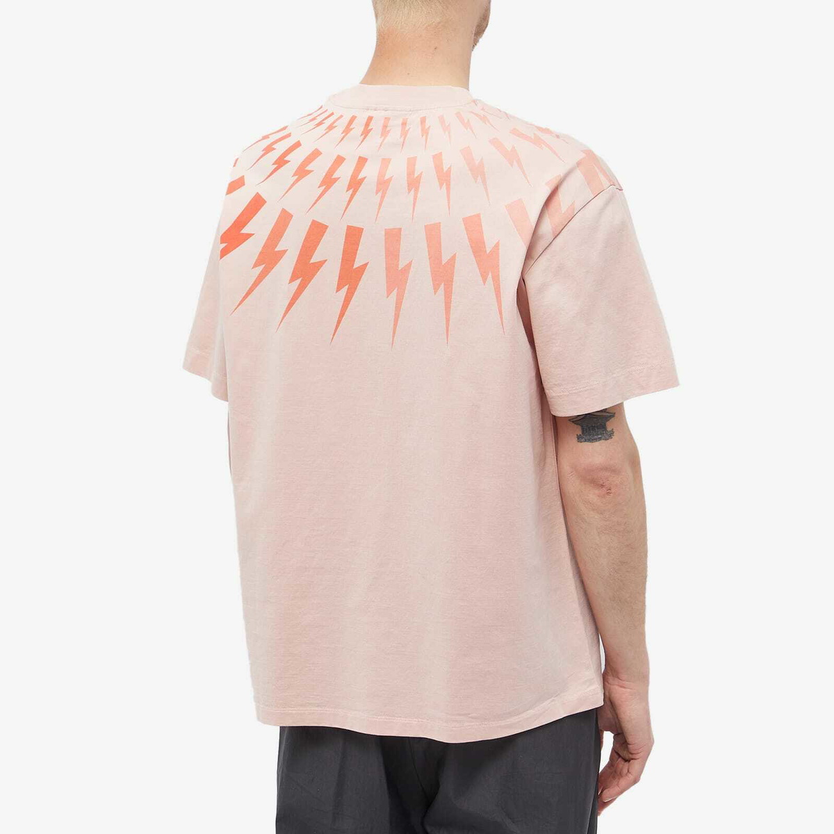 Neil Barrett Men's Ombre Bolts T-Shirt in Medium Pink/Sun