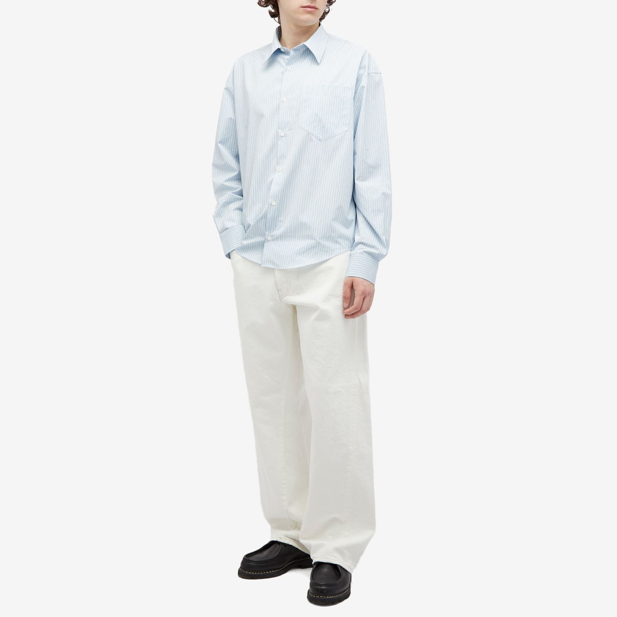 AMI Paris Men's Stripe Boxy Shirt in Cashmere Blue/Chalk AMI