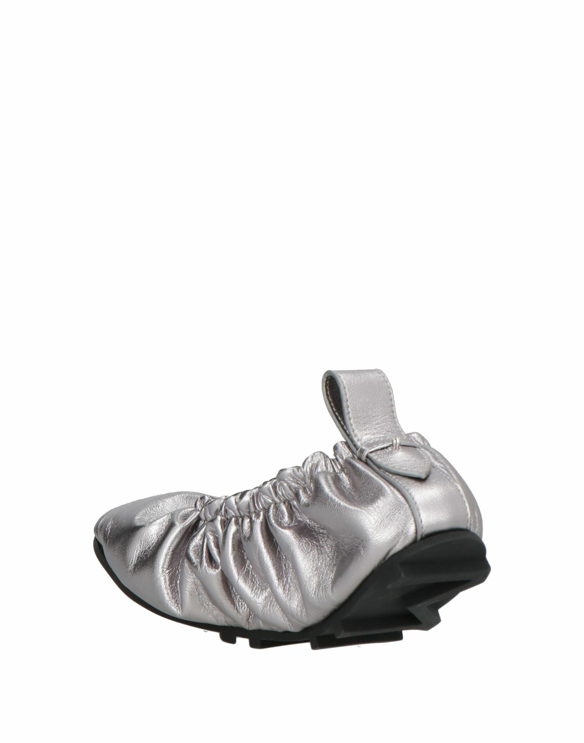 Medea Womens Ballet flats in Silver