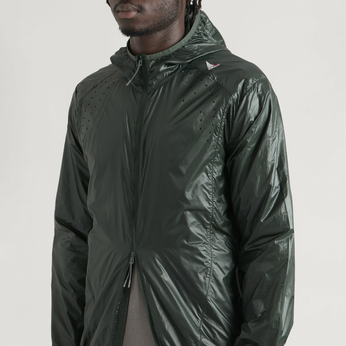 ROA Men's Hue Packable Wind Jacket in Dark Green